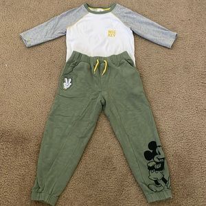 Boy’s Mickey Mouse set